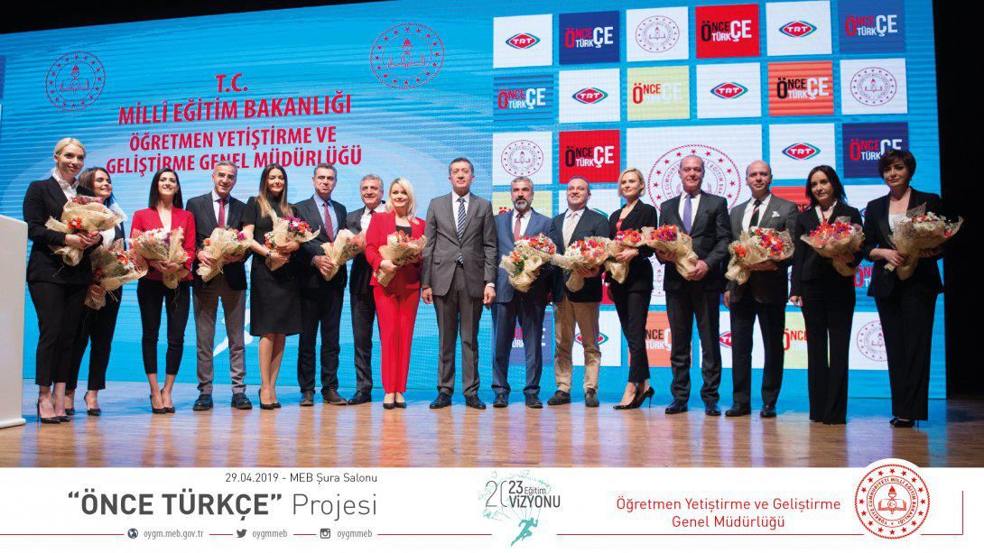 "Önce Türkçe" Projesi Tanıtım Toplantısı