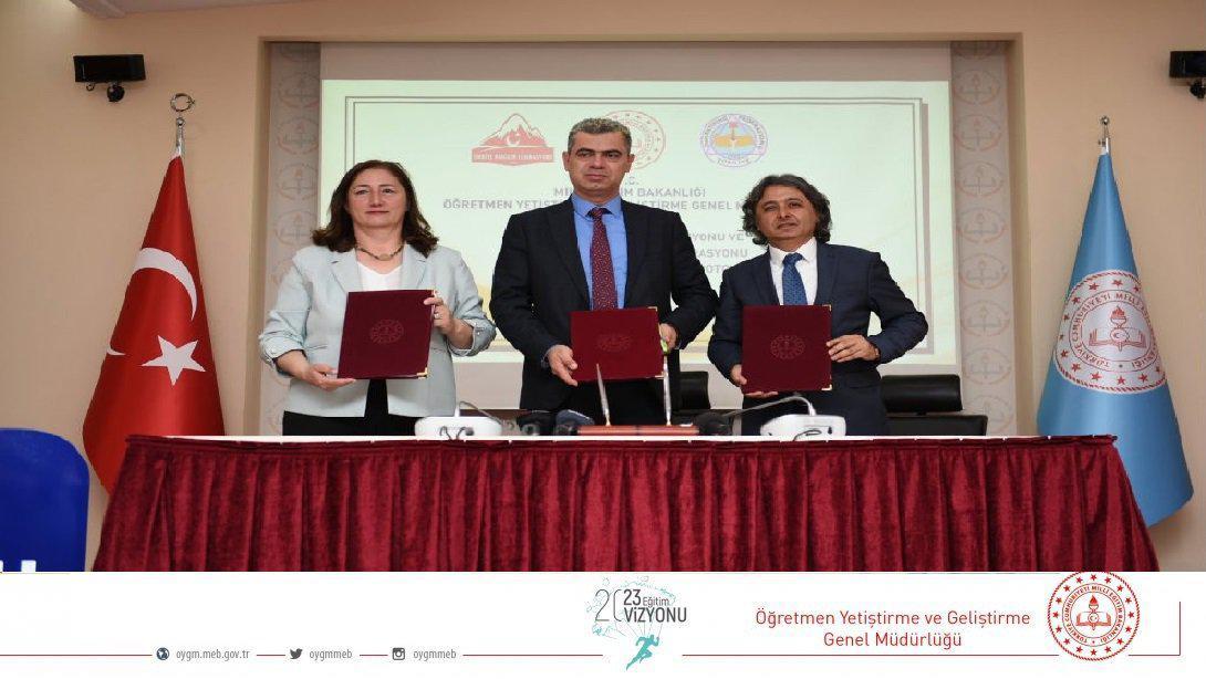 Türkiye Oryantiring Federasyonu ve Türkiye Dağcılık Federasyonu İle İş Birliği Protokolü İmzalandı